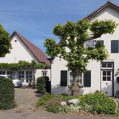 De Slaapmus Bed and Breakfast Boven-Leeuwen Buitenkant foto